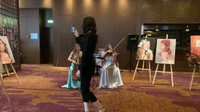 В.А.Моцарт. Маленькая ночная серенада 🎻🎼 смотреть онлайн