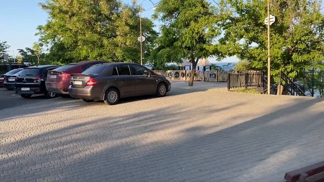 ОДЕССА Лучшие рестораны + РЫБА + REEF + ОБЛАКА смотреть онлайн