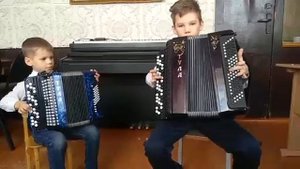 Сарычевы Ансамбль баянистов
