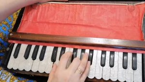 АККОРДЫ КИРТАНА НА РУССКО-НАРОДНУЮ ПЕСНЮ