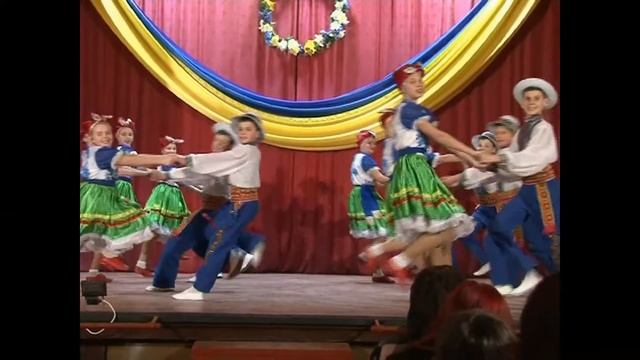 Недільна полька смотреть онлайн