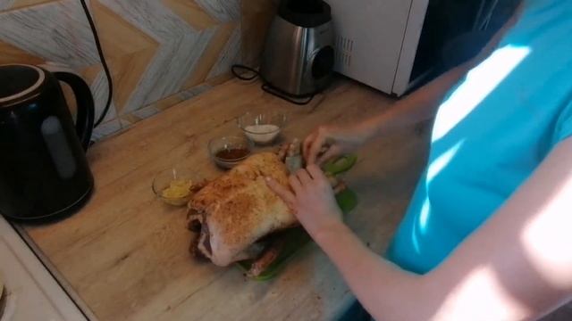 Утка в утятнице в духовке. смотреть онлайн