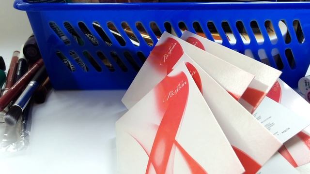 Разбор косметики Maybelline, Loreal, Avon, Artdeco и другие смотреть онлайн