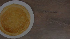 Блинчики с начинкой. Рецепт тонких блинчиков. Блины без яиц.