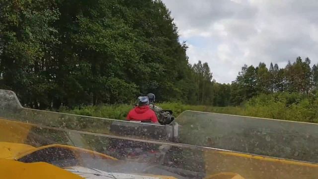 Старые друзья или покатушки на квадриках В Орехово-Зуевском районе 11,09,16 смотреть онлайн