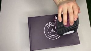 Обзор на кроссовки Кроссовки Nike x Air Jordan 4 Retro PSG