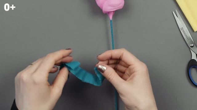 Букет из конфет: 5 способов сделать цветы из конфет. Оригинальные подарки своими руками мастер клас