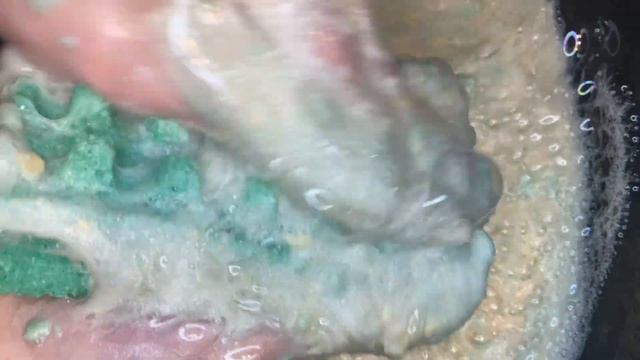 Размокшие осколки хозяйственного мыла•Асмр•Asmr•A soaked mushy soap смотреть онлайн