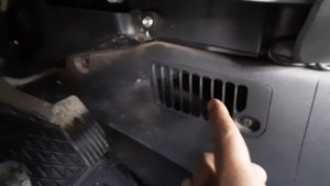 LADA GRANTA FL Обогрев печки почему пассажиру в ноги меньше греет