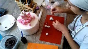 Леплю фигурку Принцессы из мастики