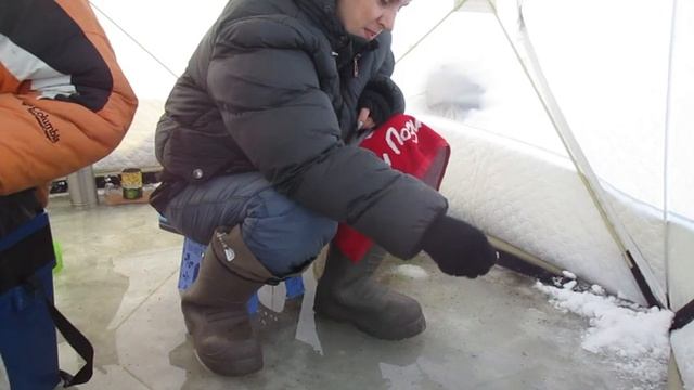 БЕШЕНЫЙ КЛЁВ ?! Как заставить РЫБУ клевать ? смотреть онлайн