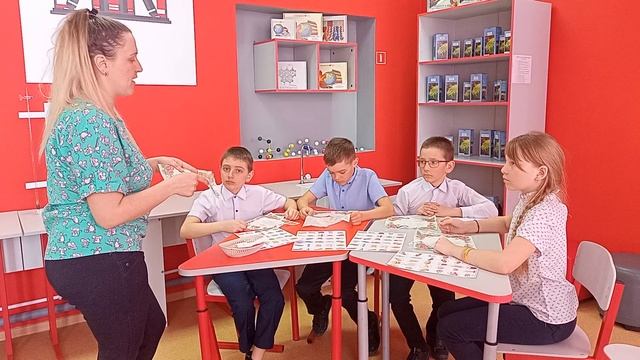 МБОУ "Тобольская СОШ"_урок биологии в центре точка роста смотреть онлайн