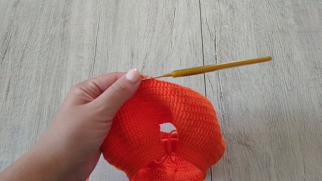 Зайка крючком || Подробный попетельный мастер класс || Часть 5 || Вяжем штанишки || смотреть онлайн