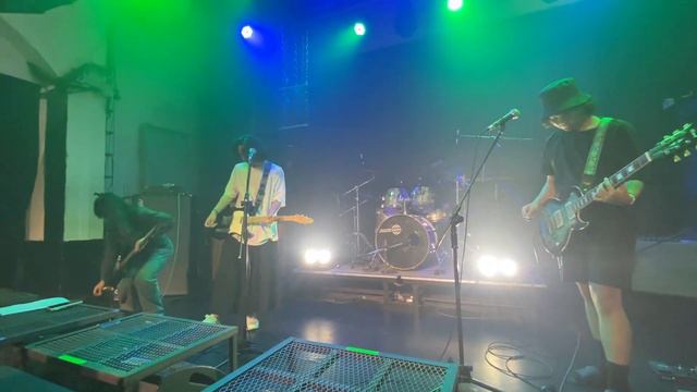 草東沒有派對 缸+空 cover by 華僑熱音21 смотреть онлайн