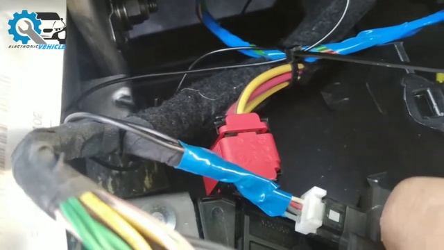 Install Renault Twingo 2017, Canbus, Central locking, Immobilizer, Code line.