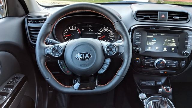 2019 Kia Soul SX Turbo Complete Walkaround and Review смотреть онлайн
