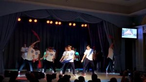 ФМИ 2017, "Алые паруса", Массовый вожатский танец