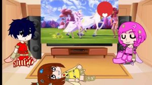 Mia and me React future 1/?