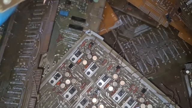 Как проходит оценка плат, с дорогими радиодеталями. смотреть онлайн