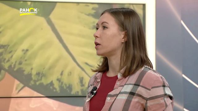 Яка особливість в догляді за кімнатними квітами взимку