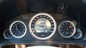 Обзор автомобиля Mercedes-Benz E200  BlueEFFICIENCY W212 (2011.г).