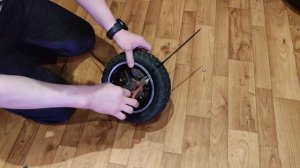 Kugoo G2Pro Снятие и установка покрышки на переднем колесе (без камеры)