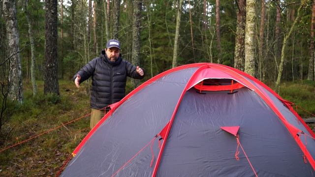 Двухместная палатка Trаmp Rock 2v2 с заявкой на экстремальность смотреть онлайн