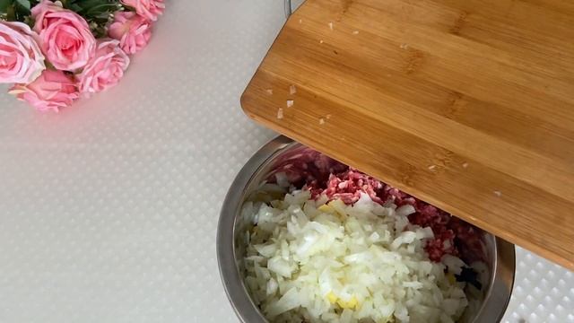 Песочно слоенная самса  Ауызда еритін самса
песочно-слоенная самса
казакша рецепт
самса рецебі
