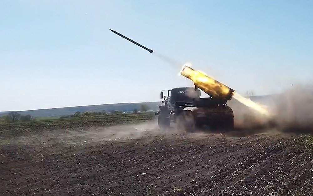 Российские артиллеристы ведут стрельбу по принципу "карусели" / События на ТВЦ