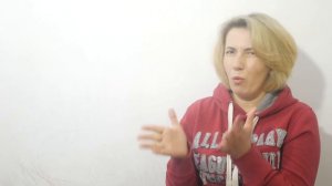 Реакция МАМЫ на ПОШЛАЯ МОЛЛИ — ТИПИЧНАЯ ВЕЧЕРИНКА С БАССЕЙНОМ