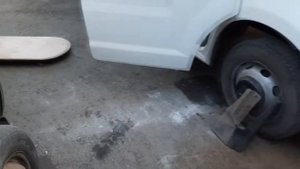 Покраска двери Газель бизнес#подкрасил пороги Газель некст.