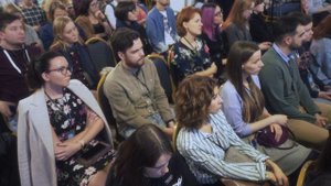 Как приходят идеи для создания плаката | Юрий Гулитов | Prosmotr