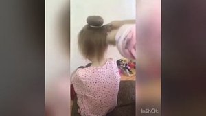 Как сделать красивый пучок в школу. Прическа за пять минут.