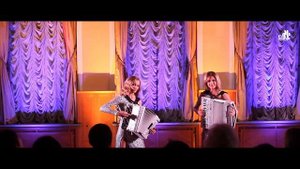 А.Вивальди "Зима" !!! Дуэт Ларго!!! Самые красивые девушки баянистки!!!