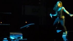 Нюша   Больно (Live)