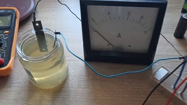МОЩНЫЙ ГЕНЕРАТОР:ЭЛЕКТРОЛИЗ ОТ 1,5ВОЛЬТ? ЛЕГКО
