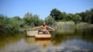 Лодка из бочек своими руками за 1$ Do it yourself boat barrel for $ 1