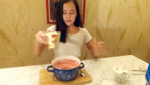 Суфле из манной каши на вишневом соке