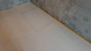 Звукоизоляция пола в панельном доме толщиной 25мм.