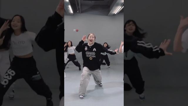 Have a nice day?? #amypark #choreography