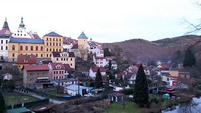 Loket Castle Czech Republic - Zámecká loket - View from Eger смотреть онлайн