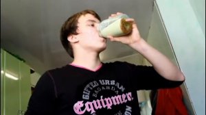 пью какашку^_^