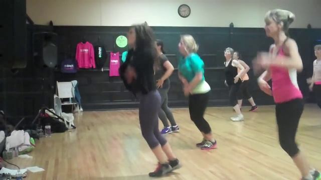 Algo Me gusta de ti смотреть онлайн