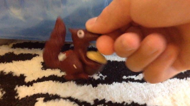 Обзор китайский игрушек:белка-волк смотреть онлайн