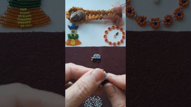 Полицейская машина из бисера смотреть онлайн