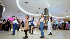 KPOP IN PUBLIC NEW JEANS HYPE BOY DANCE COVER IN PUBLIC INDONESIA