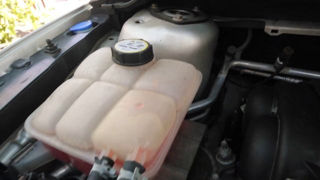 Ford Focus 2 Работа двигателя + подапотное смотреть онлайн