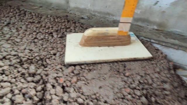 Керамзитная черновая стяжка по грунту??
