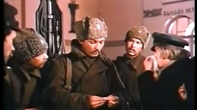 Есть только два класса  — пролетариат и буржуазия!
