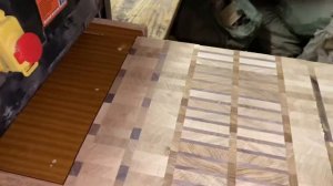 Приспособа на рейсмус спец или как я прогоняю торцевые разделочные доски.